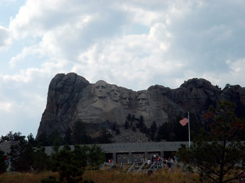 Mount Rushmore by TheWebdiggity