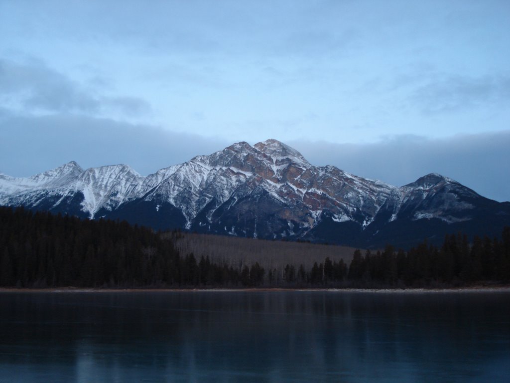 Lake Patricia by SkaBR