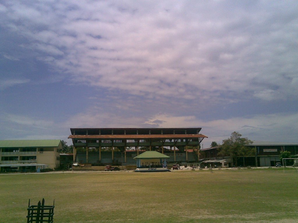 Iligan City National HighSchool Oval by pirateking1992