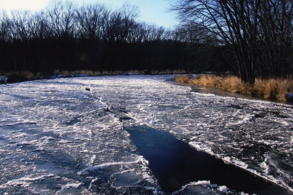 View west from Highway 65 bridge across Apple River by joyfotos