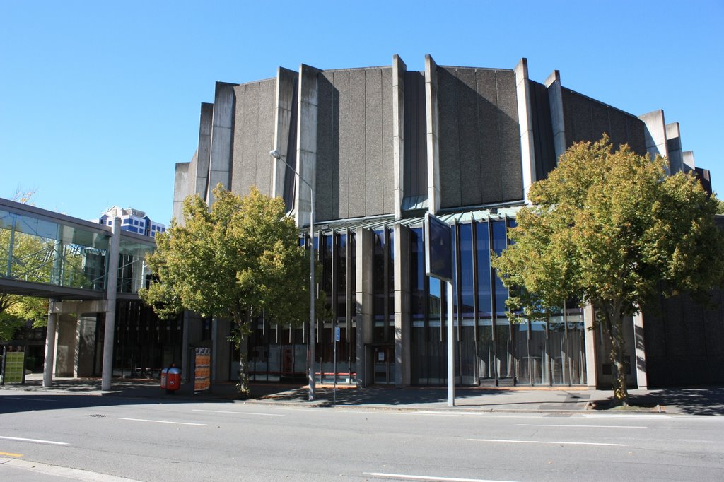 Christchurch Town Hall by Steve Busson