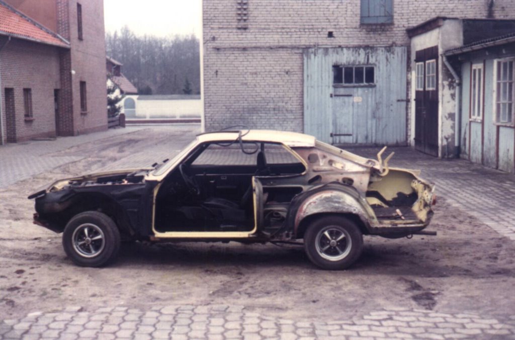 Opel Manta A - 1982 by Rolf Walter Zeven