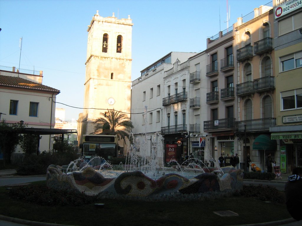 Fuente e iglesia by Santos Fernandez Alv…