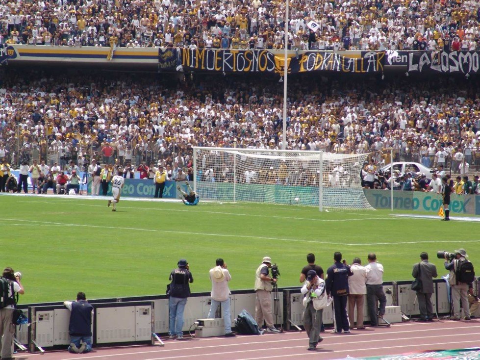 Final Pumas-Chivas 04 Gol Fonseca by JavierOrtiz