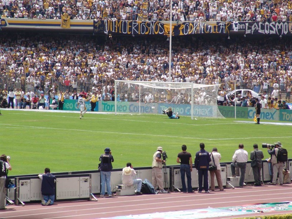 Final Pumas-Chivas 04 Gol Da Silva by JavierOrtiz