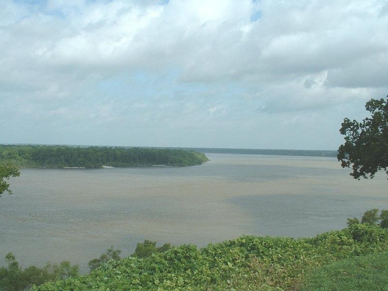 Mississippi River at Vicksburg by Dave Yorty