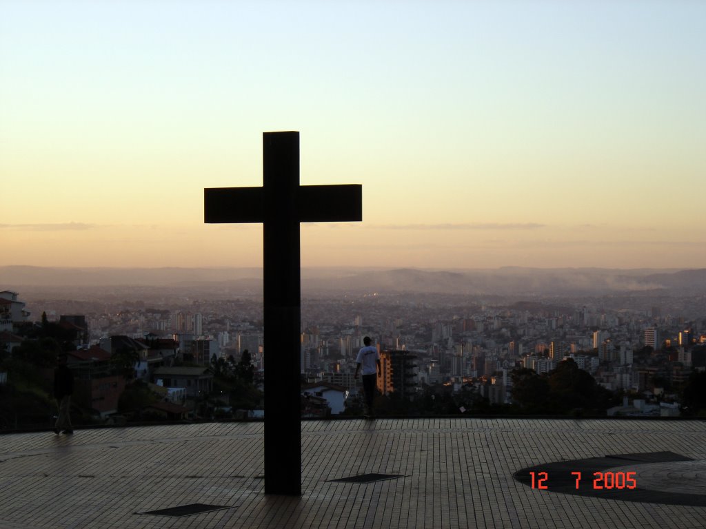 Belo_Horizonte_Entardecer by Ronaldo B. Andrade