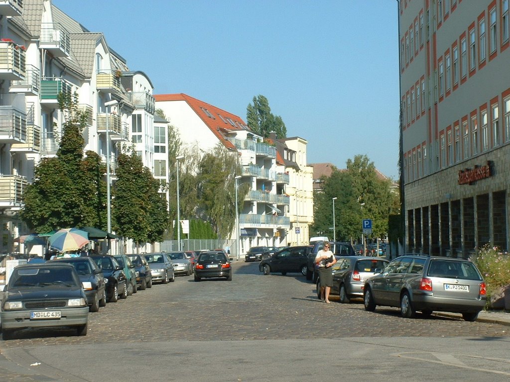 Magdeburg, Maxim Gorki Strasse by L53