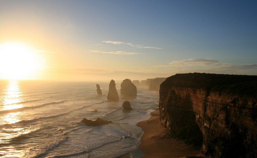 Twelve Apostles at Sunset by ankopsu