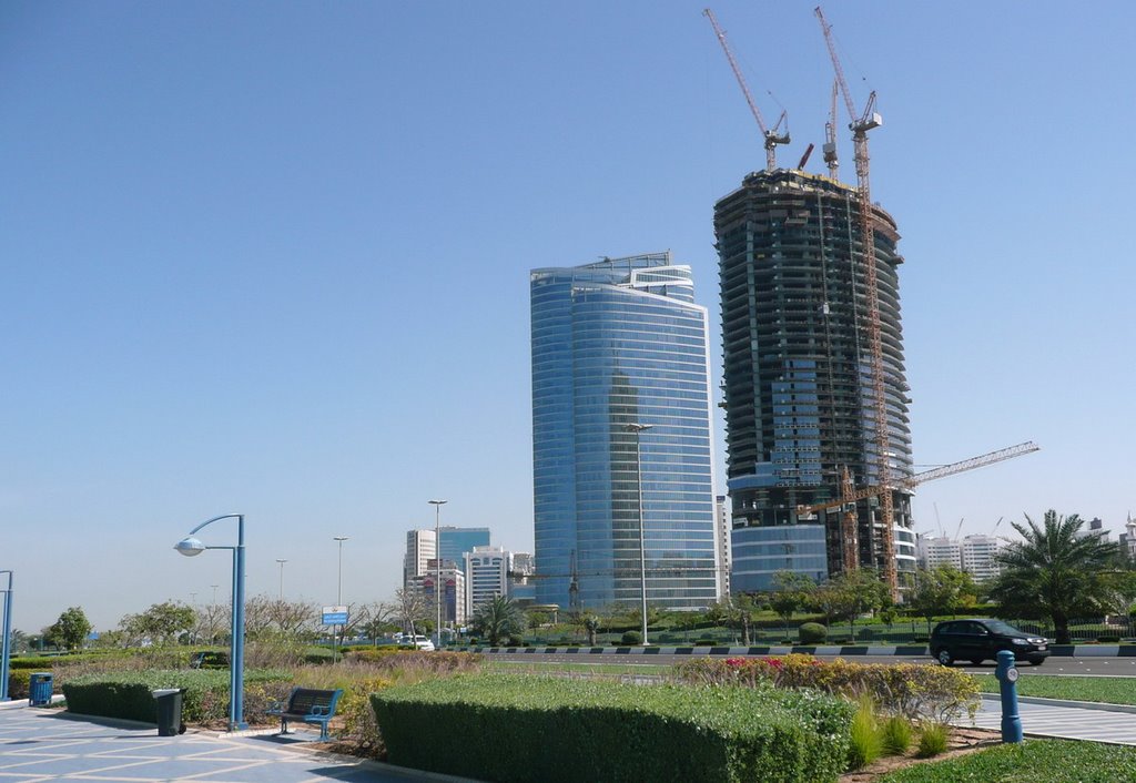 Abu Dhabi new sky scrapers by wildething