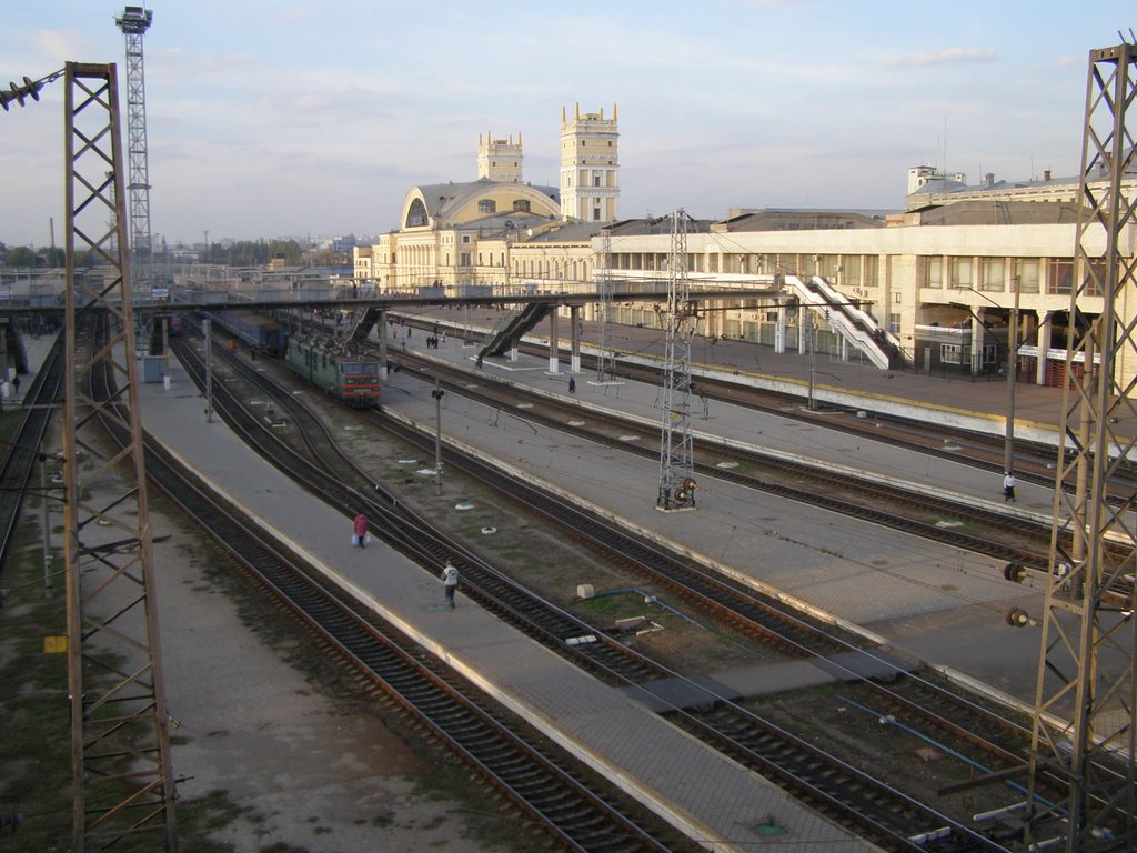 Train station kharkov by Alex Chernyshev