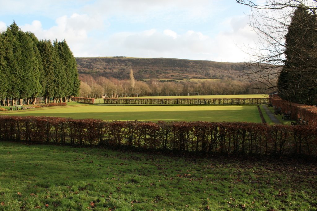 Coed Gwilym Park, Clydach, Swansea. by Picalicious