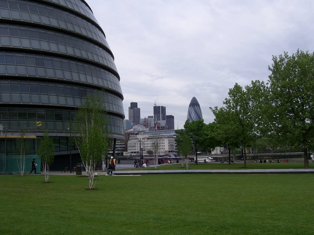 Potters Field & City Hall by Anthony Davies