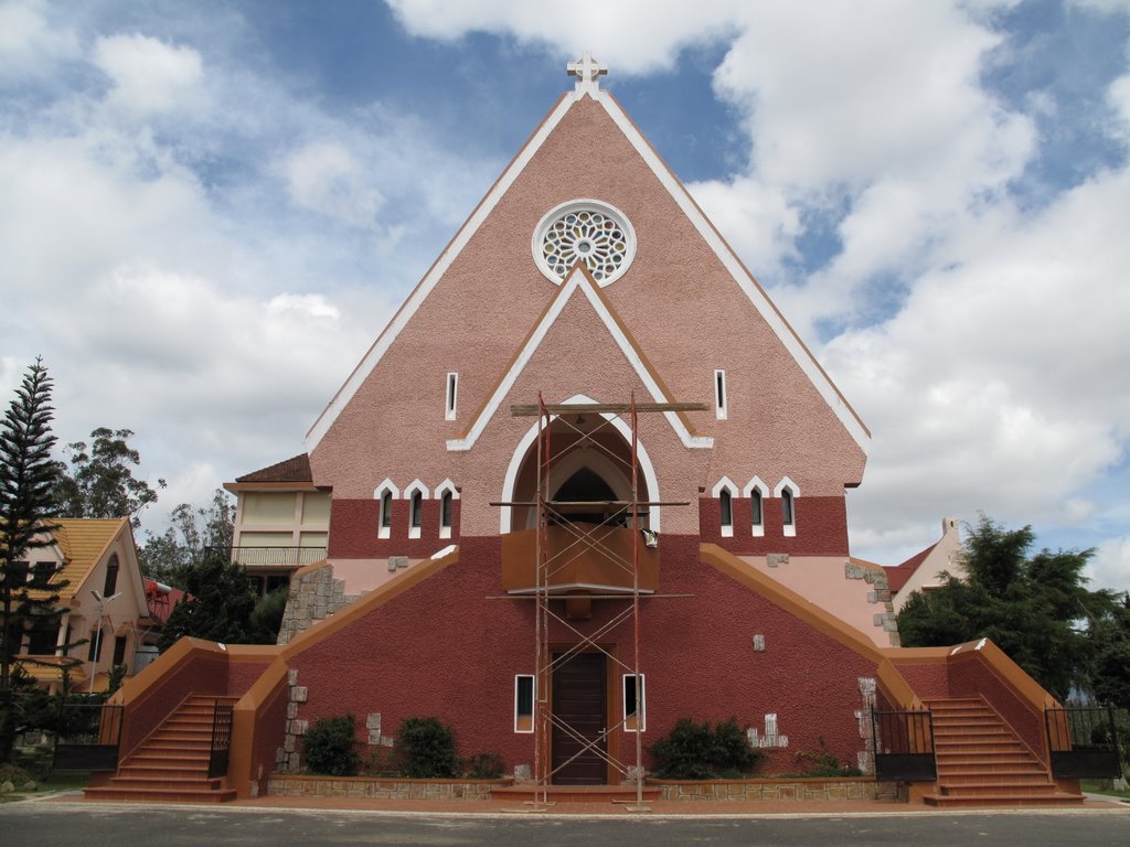 Domaine De Marie, Da Lat, Vietnam by Lam Minh