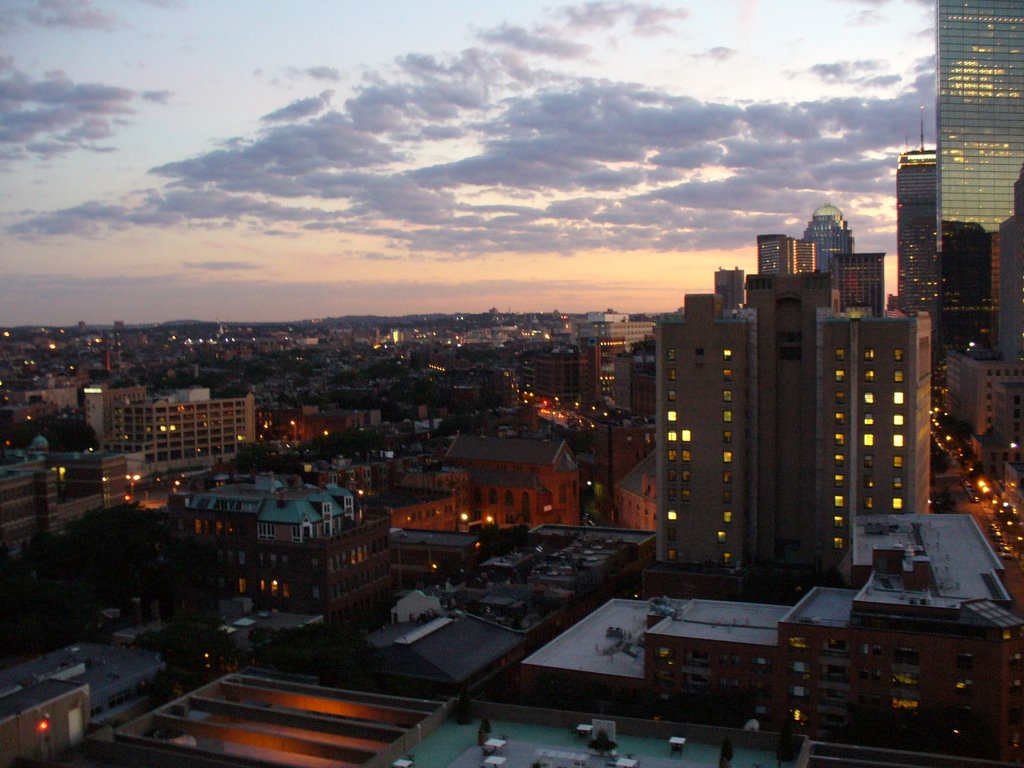 Exchanging lights in late summer - Boston 2005 by adutza01