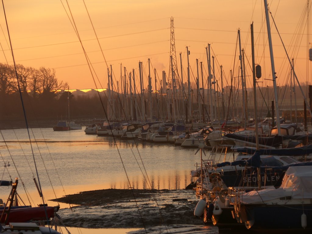 Fareham creek sunrise by graham fielder