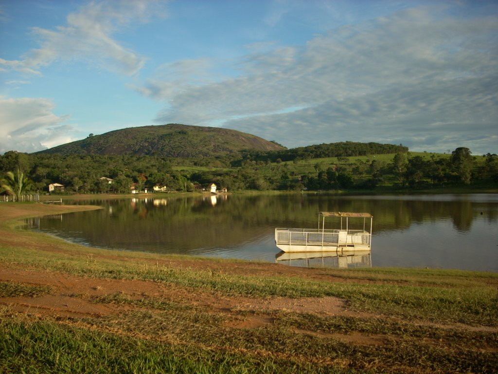 Finzinho de tarde na barragem by Lucas Conrado