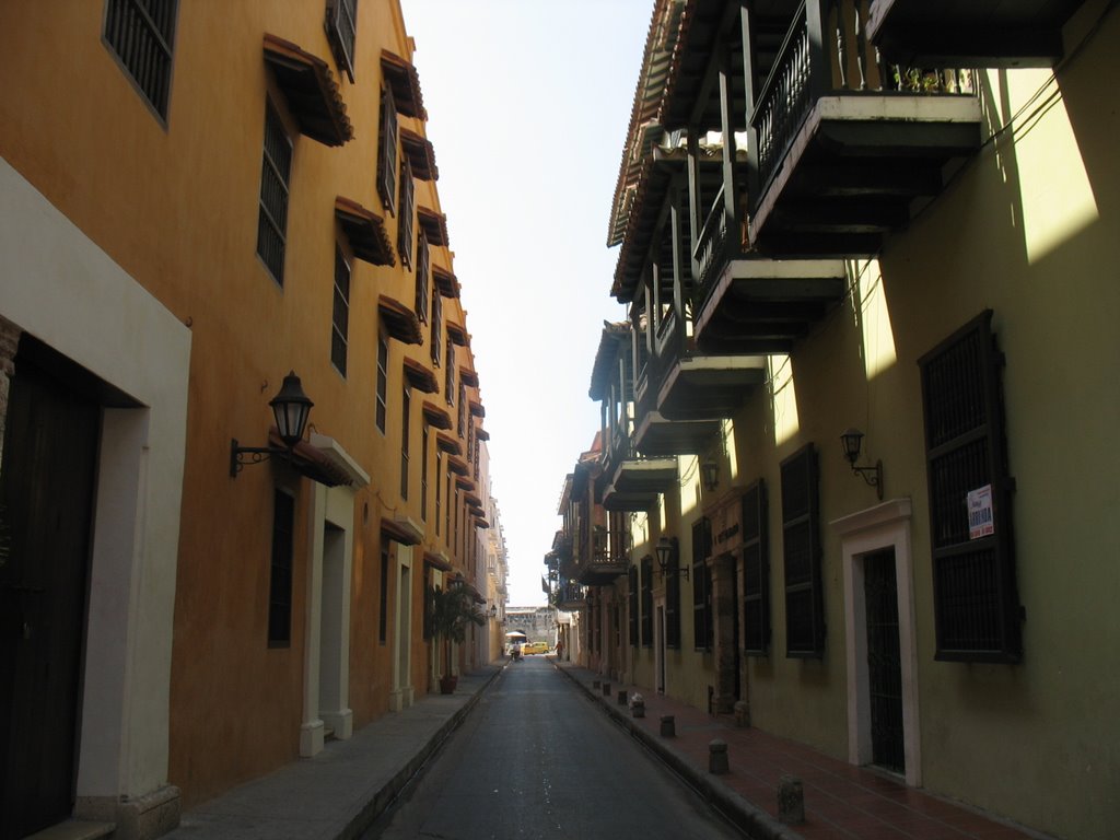 Calle de la Ciudad Amurallada, Cartagena de Indias - Colombia by Sonia S. Avila Rocha