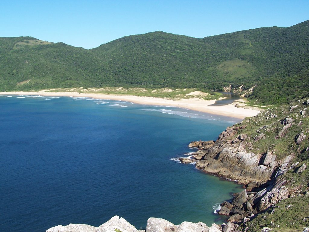 Praia da Lagoinha do Leste Vista do Alto do Morro by Paulo H. Lima