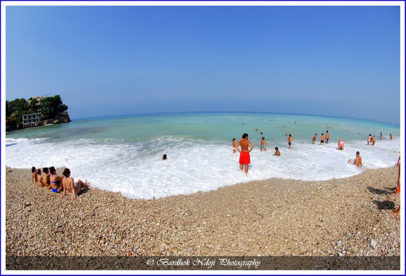 Plazhi Vlore by Bardhok Ndoji