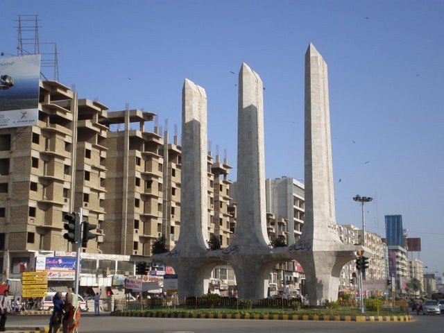 TEEN TALWAR CLIFTON by Iftikhar A Khan