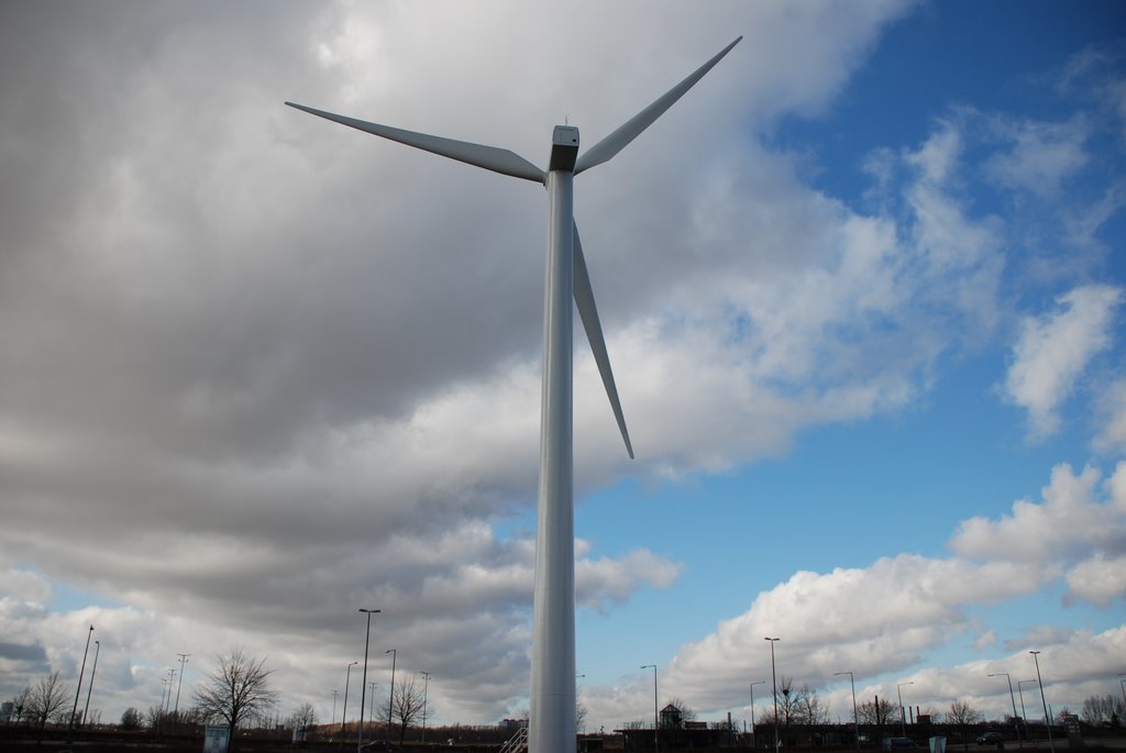 Windmill by Maltesen