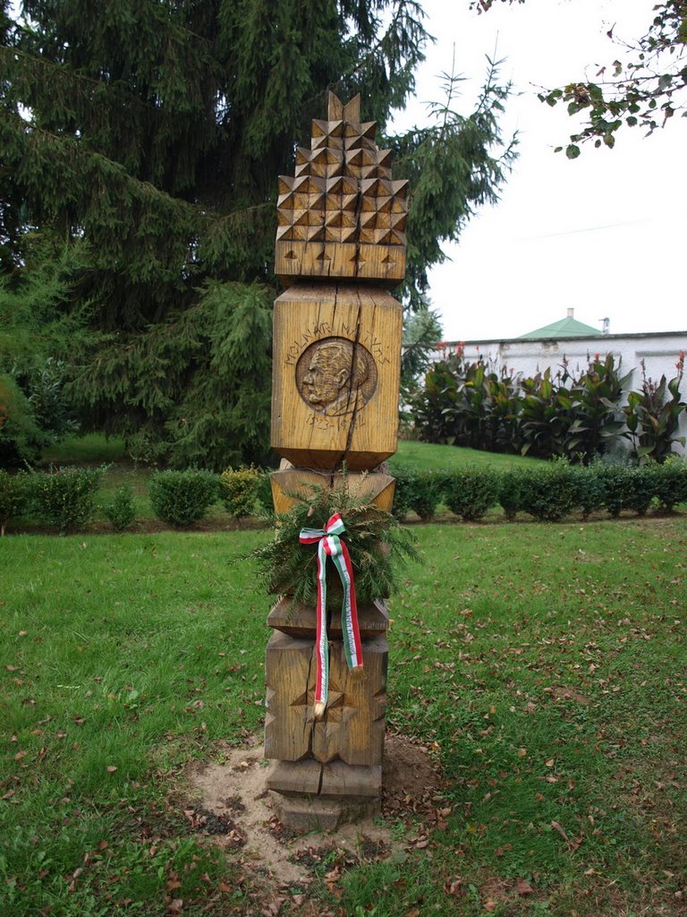 Vaja, Vay-várkastély, Molnár Mátyásra emlékezve - Vay Castle, remembering Mátyás Molnár by kebalazs