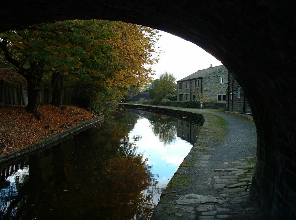 2003.10.24 - Canal Bridge - Brearley by David R Williams