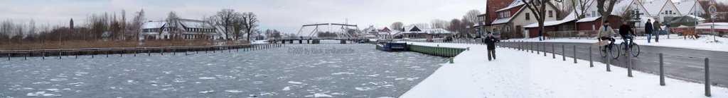 Klappbrücke Wieck (Greifswald) by Klaus, Berlin