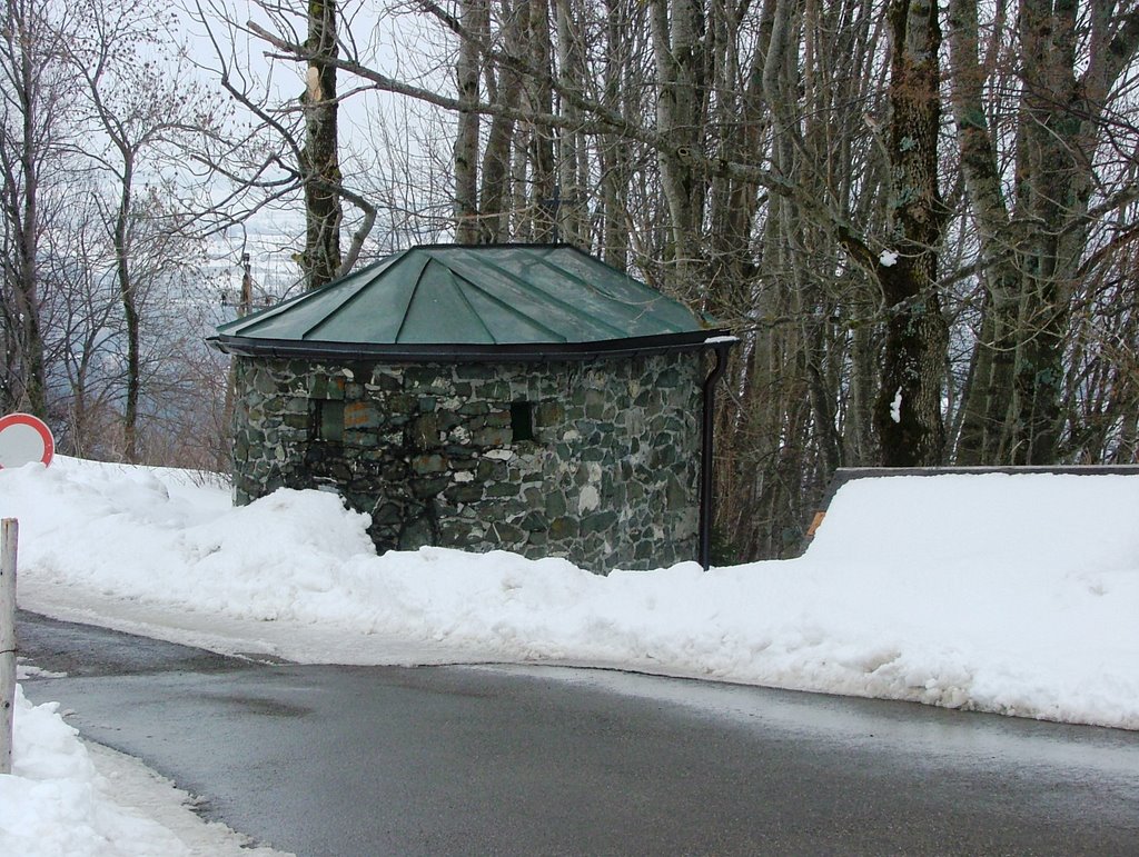 Kapelle aus Natursteinen by Richard Mayer