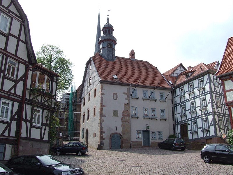 Schlitz - Marktplatz mit Rathaus by Rüdiger Maas