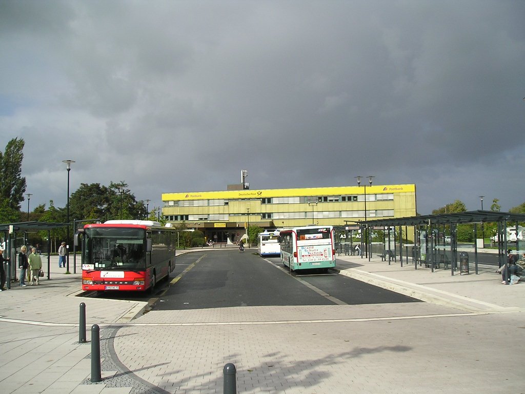 Bahnhofplatz by perzik