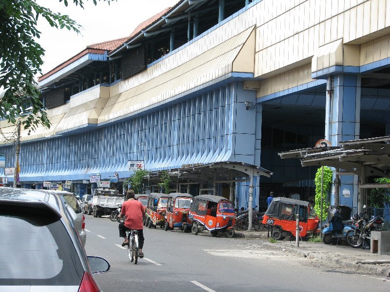 JUANDA TRAIN STATION by bocah.info