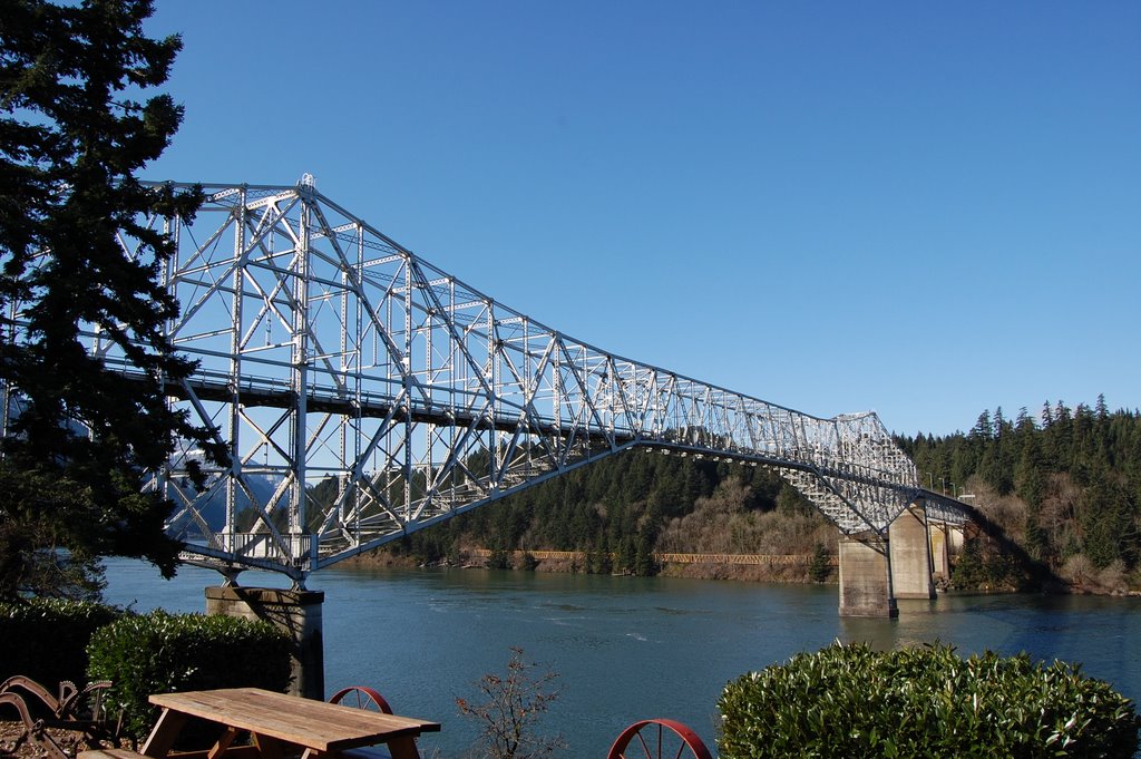 Columbia River Gorge, Feb 2009 - Bridge of the Gods by russnesbitt