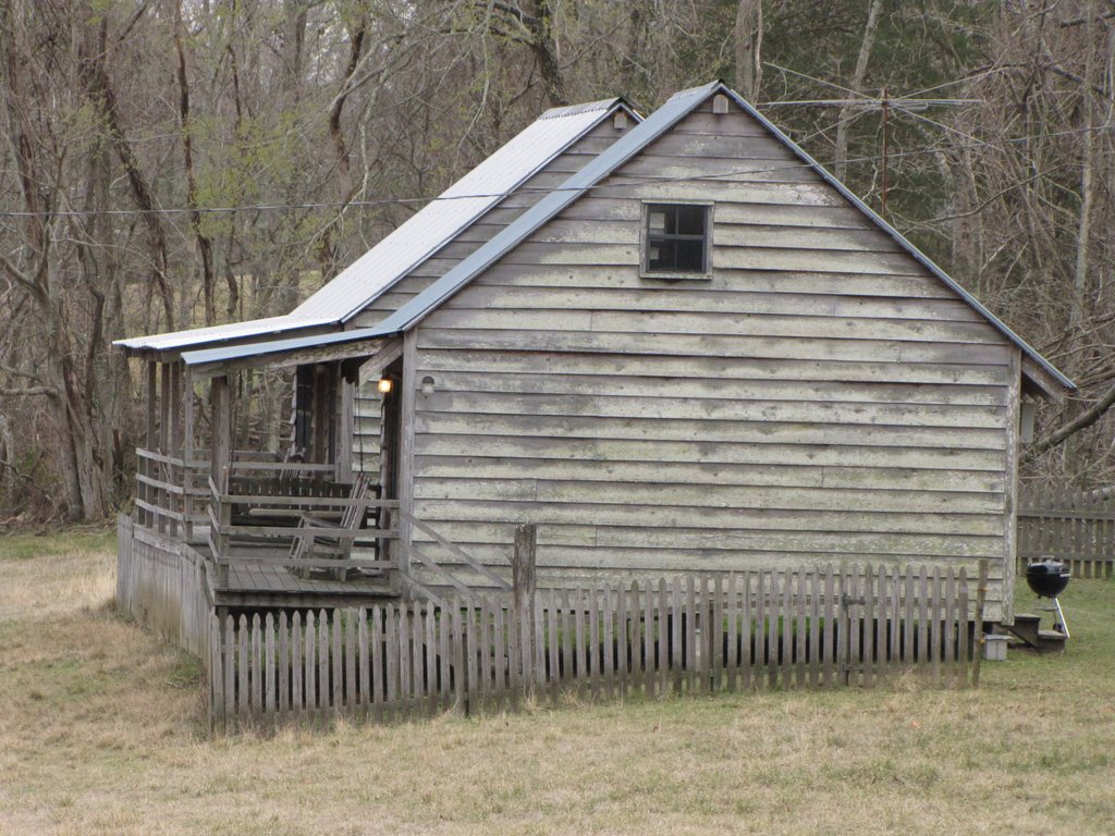 Cabins in Pond, MS near Woodville by zacharystewart