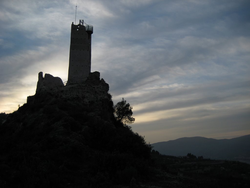 CASTELL DE PENELLA by Sergi Català Oltra