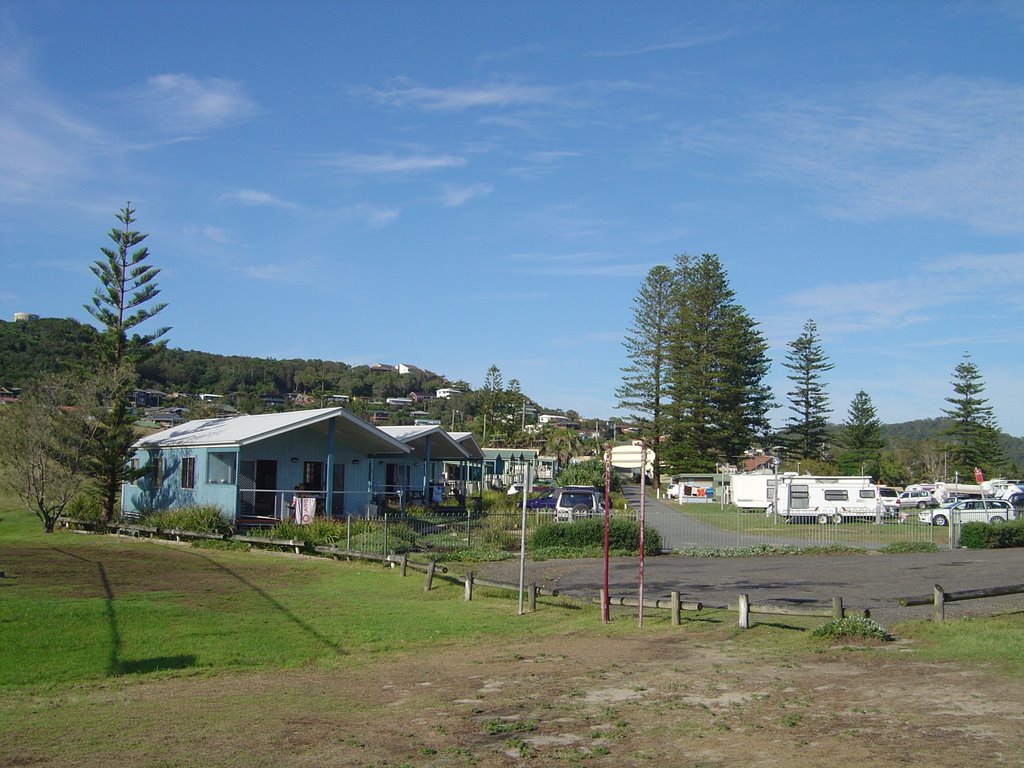 Crescent Head Beach Caravan Park by trustno1