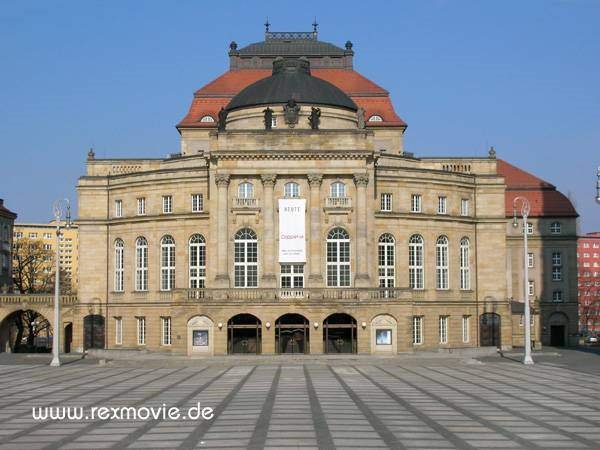 Oper Chemnitz by Theophil