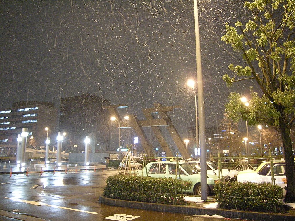 Kanazawa Station Snowing Night 金澤車站雪景 by od5045