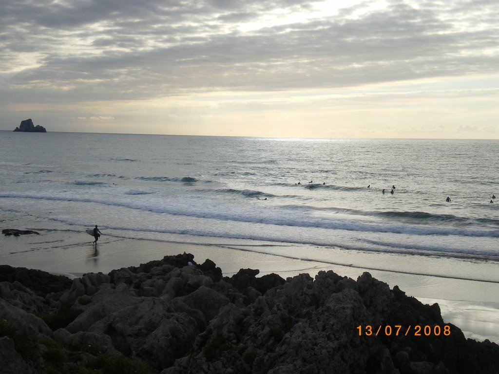 PLAYA DE LIENCRES by daianepatrciasilva