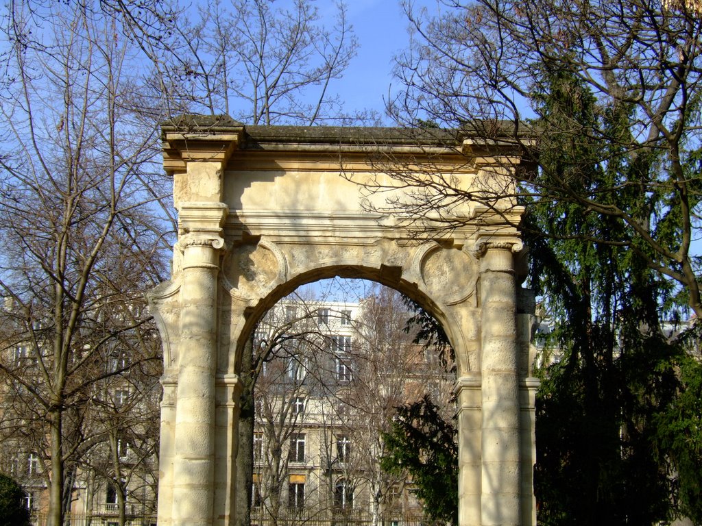 Parc Monceau Arc Antique by Micsterm, Paris 18