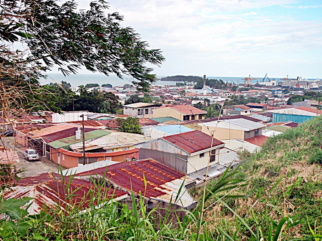 PUERTO LIMON-COSTA RICA by Yamil Herrera A