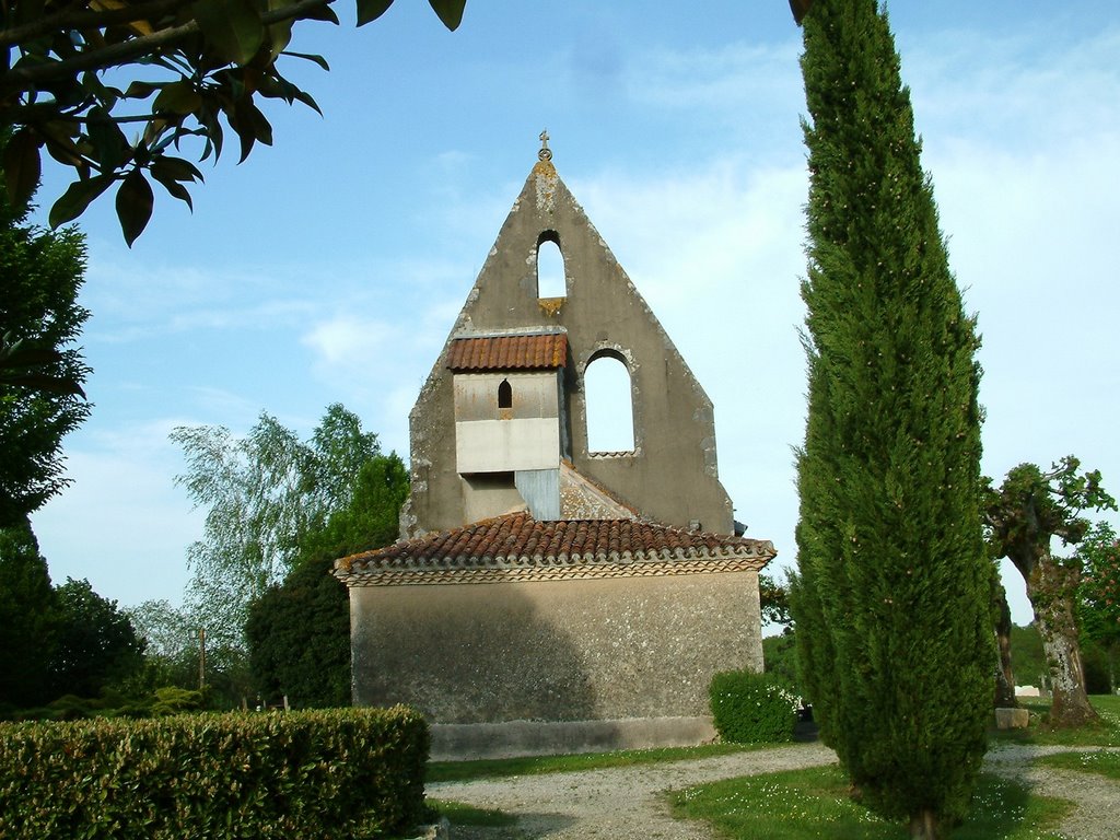 L'Église de Saint-Julien-d'Armagnac by jippo