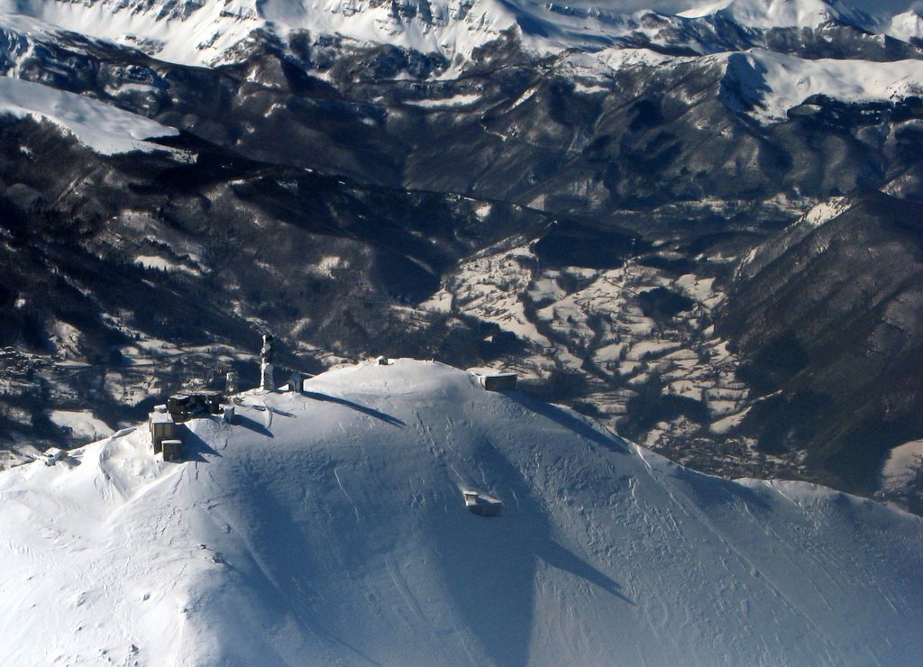 Monte Cimone (m 2165), dettaglio della cima by Claudio Pedrazzi