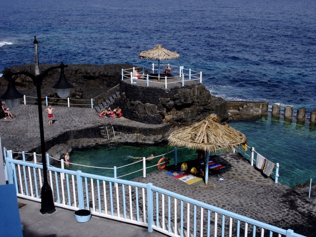 Charco Azul, La Palma by MeeSha