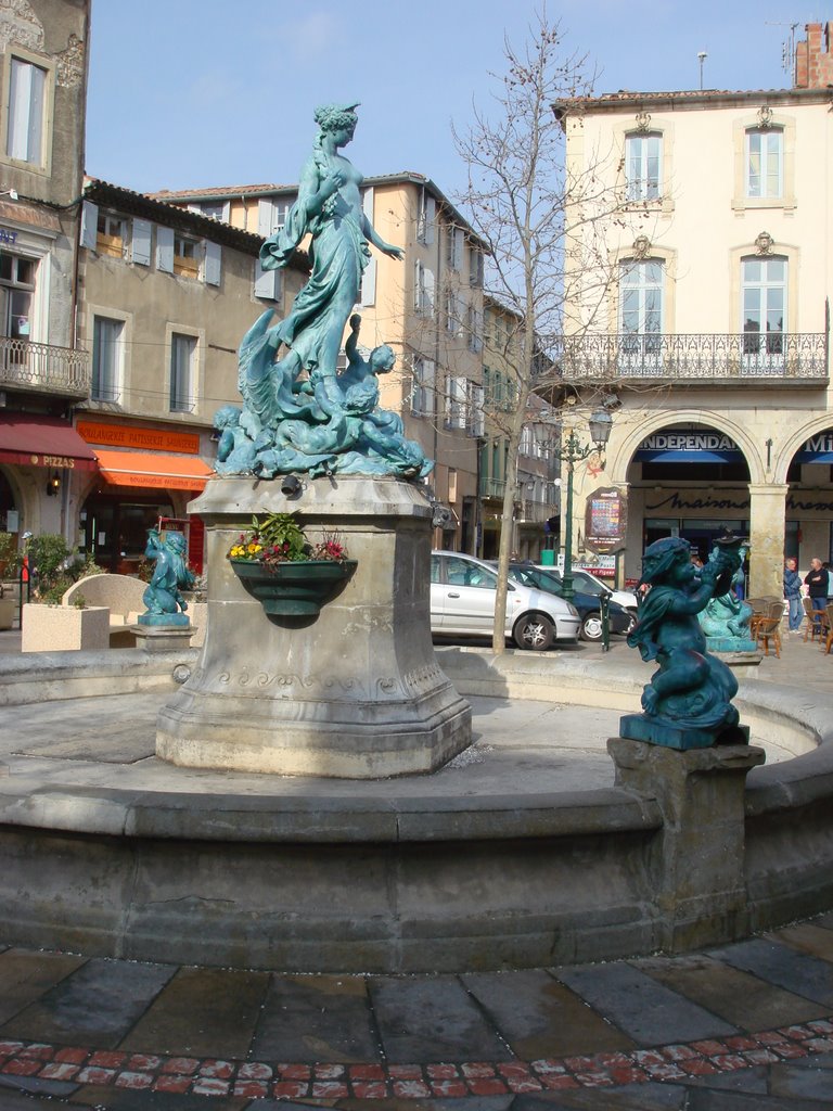 Place de république Limoux (Aude) by thiera