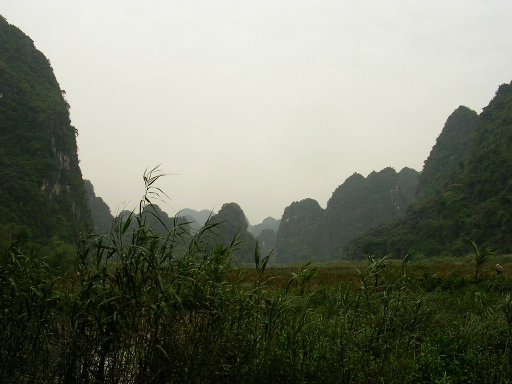 Tam Coc End by Glenn Sayers