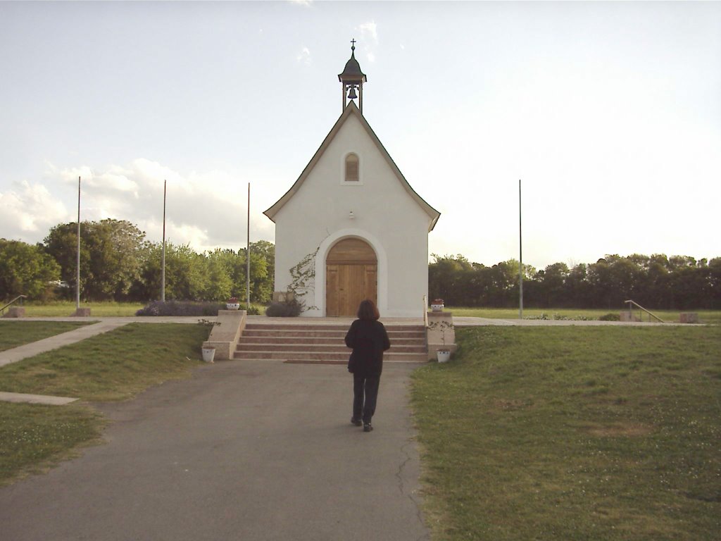 FRANCIS CAMINO A LA CAPILLA SCHÖENSTATT by ramsay_33