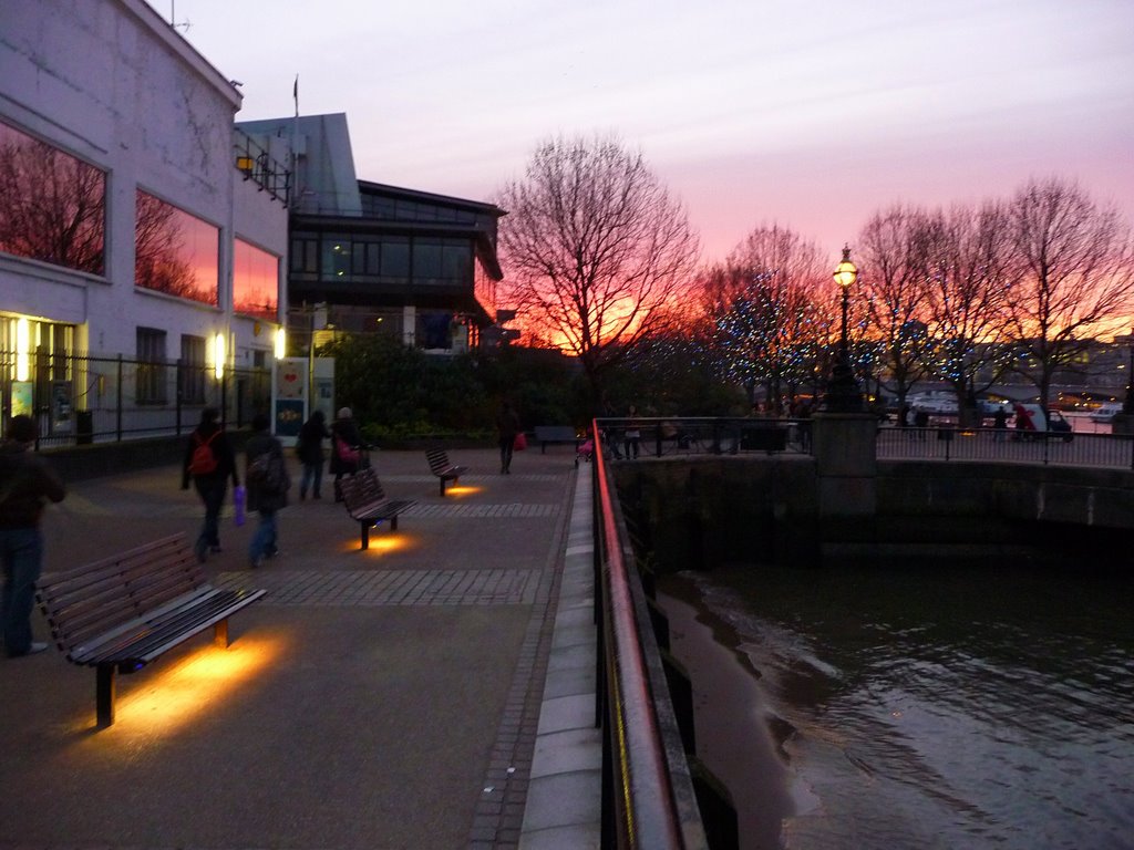 South Bank , Gabriel's Warf by Nick Knack