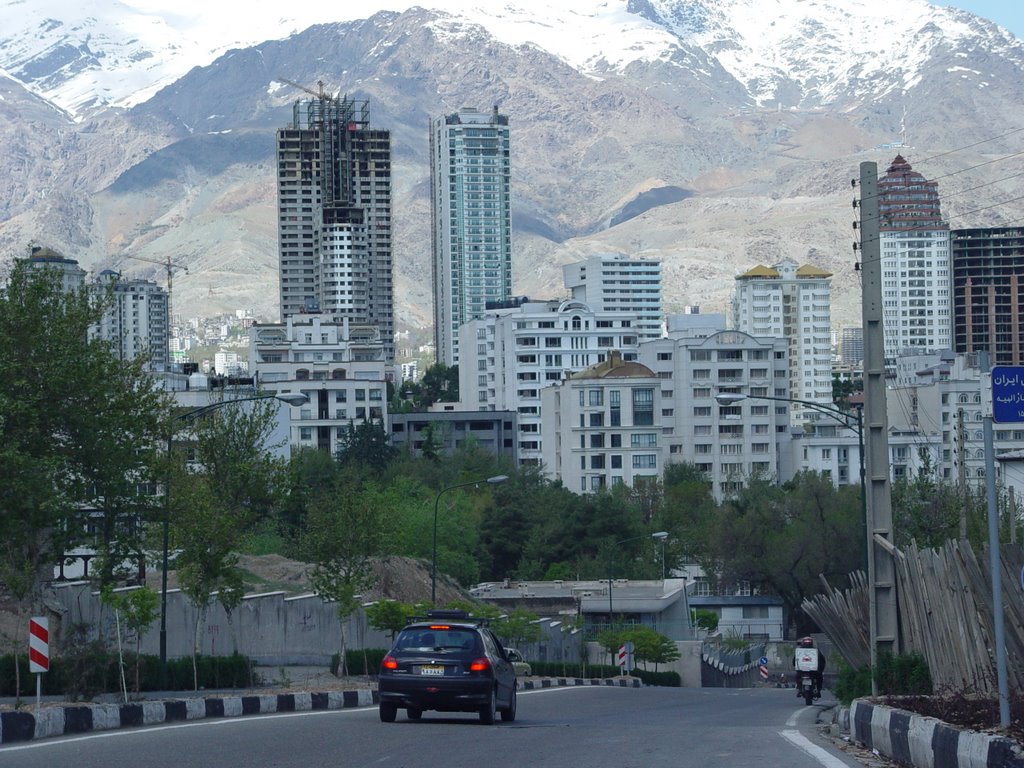 Elahiyeh, Tehran, Tehran Province, Iran by آقامجتبی